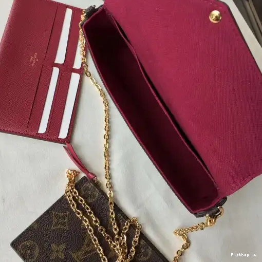 First bag ru Louis Vuitton POCHETTE FELICIE 0323